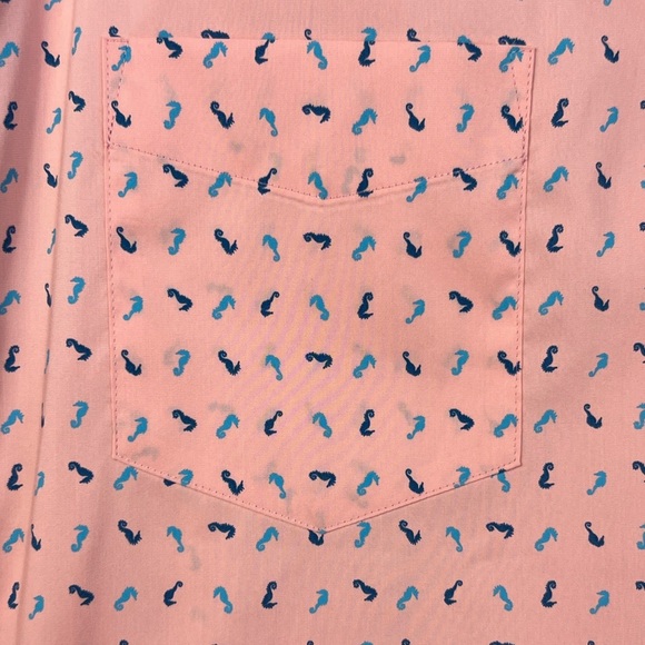 Lands’ End Men’s LARGE Traditional Fit Novelty Print Button Down Shirt Seahorses - Picture 4 of 9